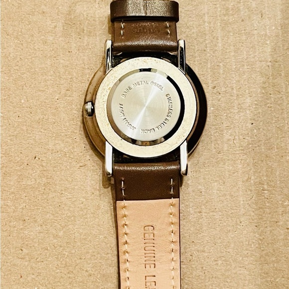 Vera Bradley Mocha Rouge pink & brown.. retired watch​ - Picture 8 of 8